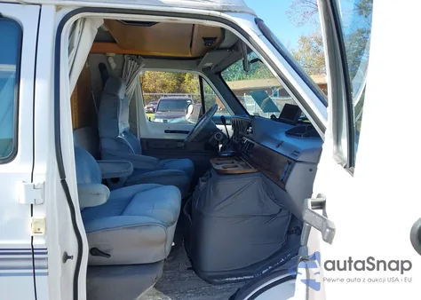 1997 Dodge Ram Van B3500 z USA, uszkodzony, nr VIN 2B6KB31Y0VK604361